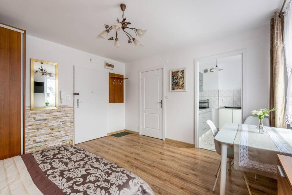 Ap. Olimpia 1 Pok. 2 Osoby, Downtown, Free Parking Apartman Krakkó Kültér fotó